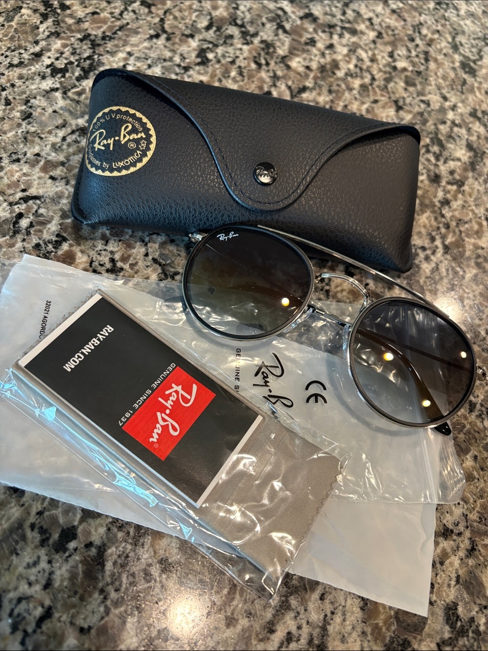 NWT Ray-Ban Women’s Round Double Bridge Sunglasses